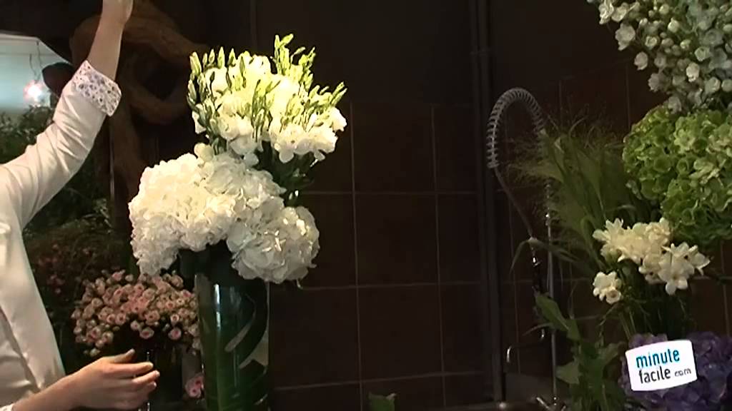 Réaliser un décor floral pour buffet