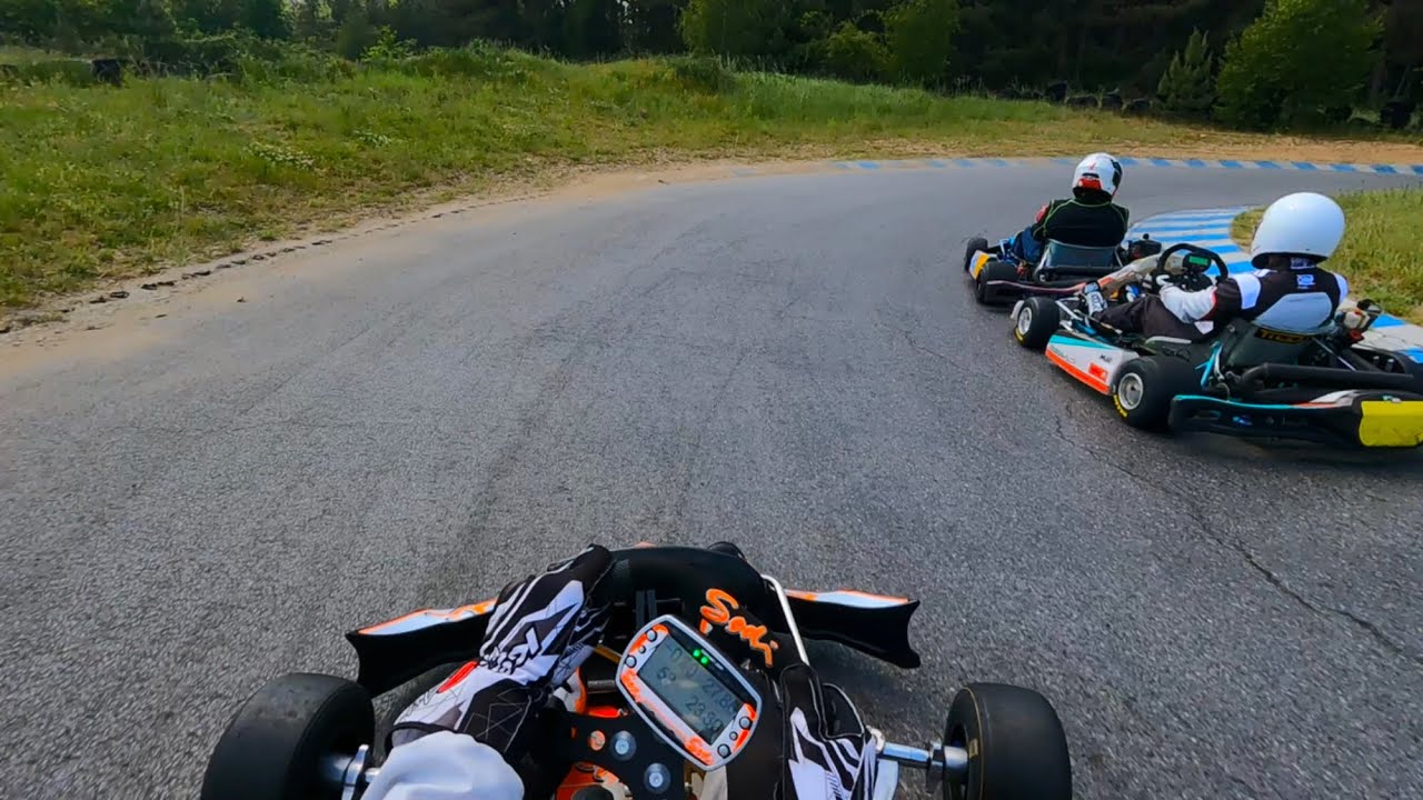 Rennkart Rotax Max Evo Senior Gokart fahren Karting Outdoor Kartbahn Niederkrüchten Schwalmtal