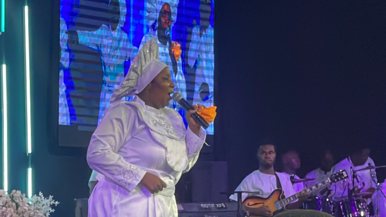 POWERFUL REVIVAL SONG (ORIN EMI) BY PECULIAR VOICES AT @AltarofWorship1 | SPEAKING IN TONGUE