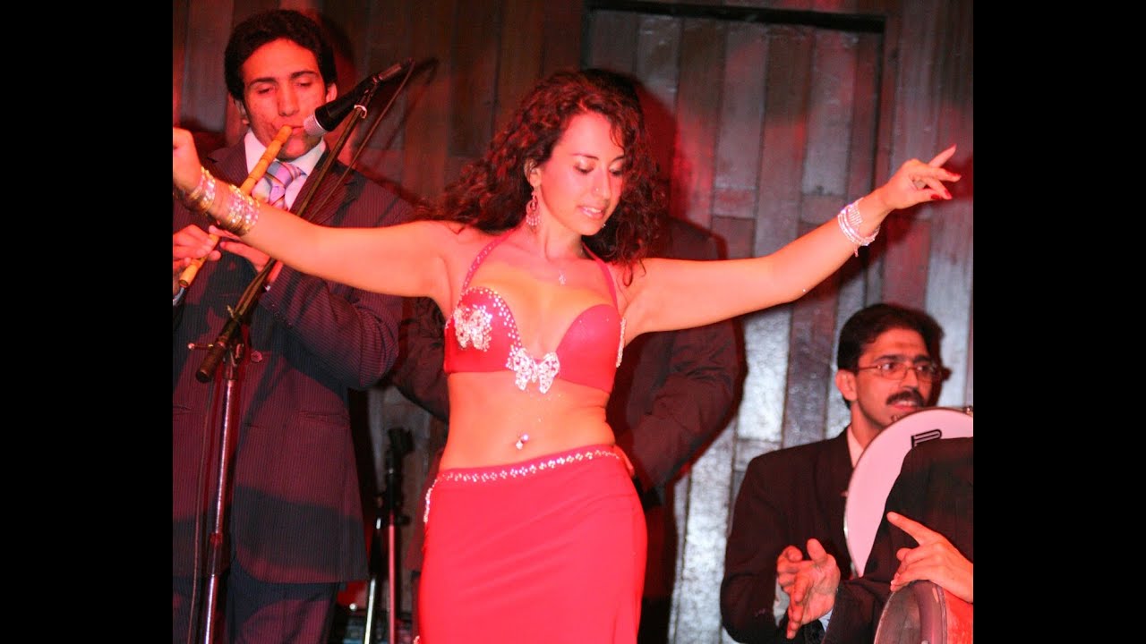Cherine, Daret El Ayem, Oum Kalthoum.  Abu Nawas NightClub, Mena House Cairo