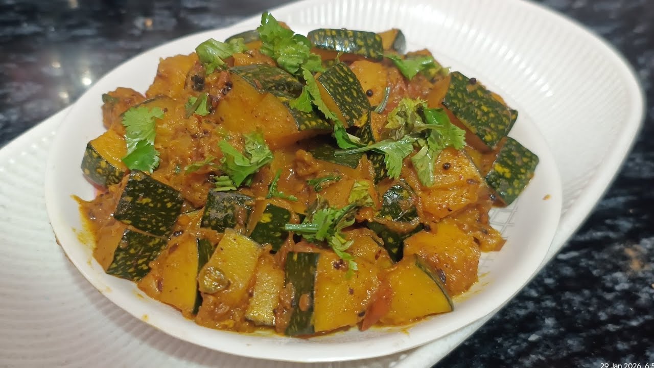 Kadu ki tasty sabji 🤤 | easy to make recipe with less ingredients and without onion and garlic 