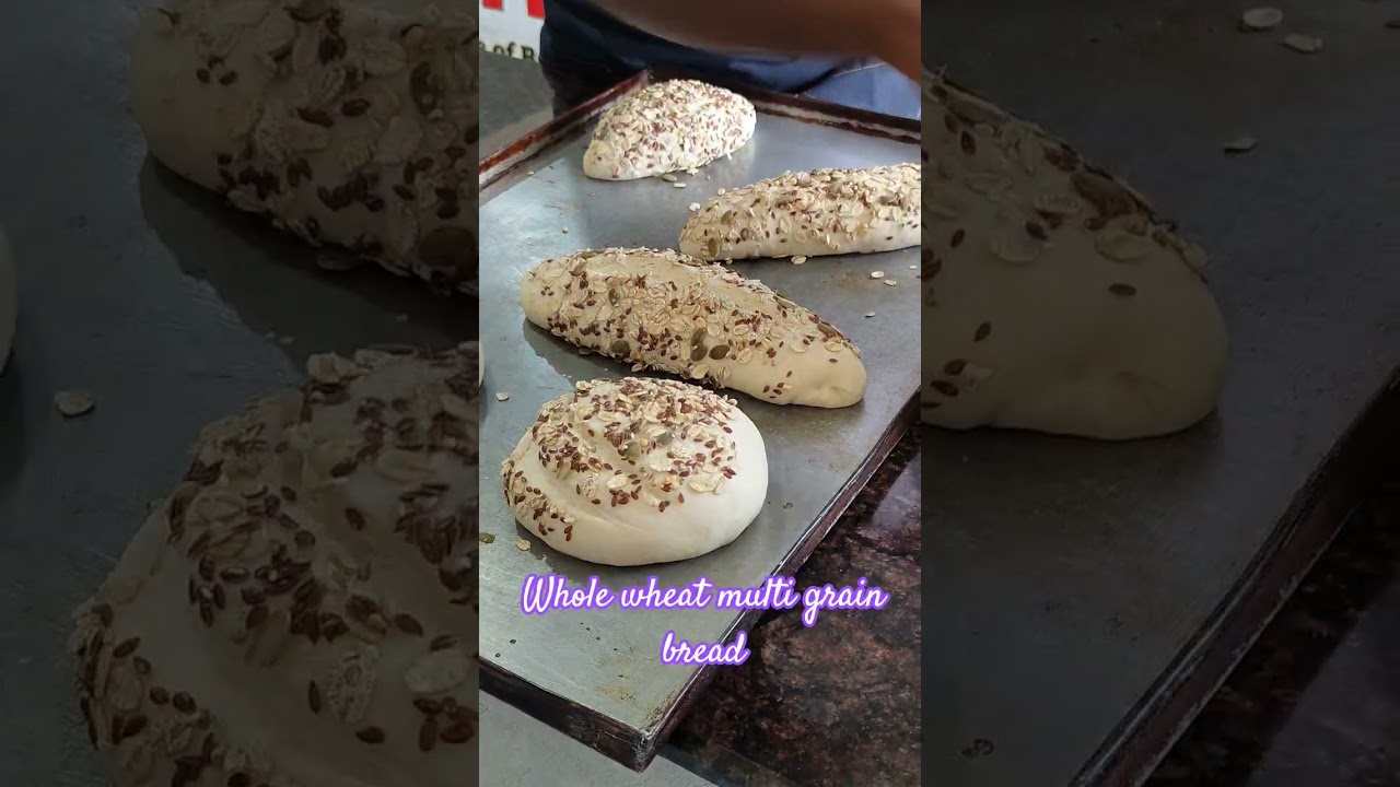 bread Scoring/ cutting before baking 