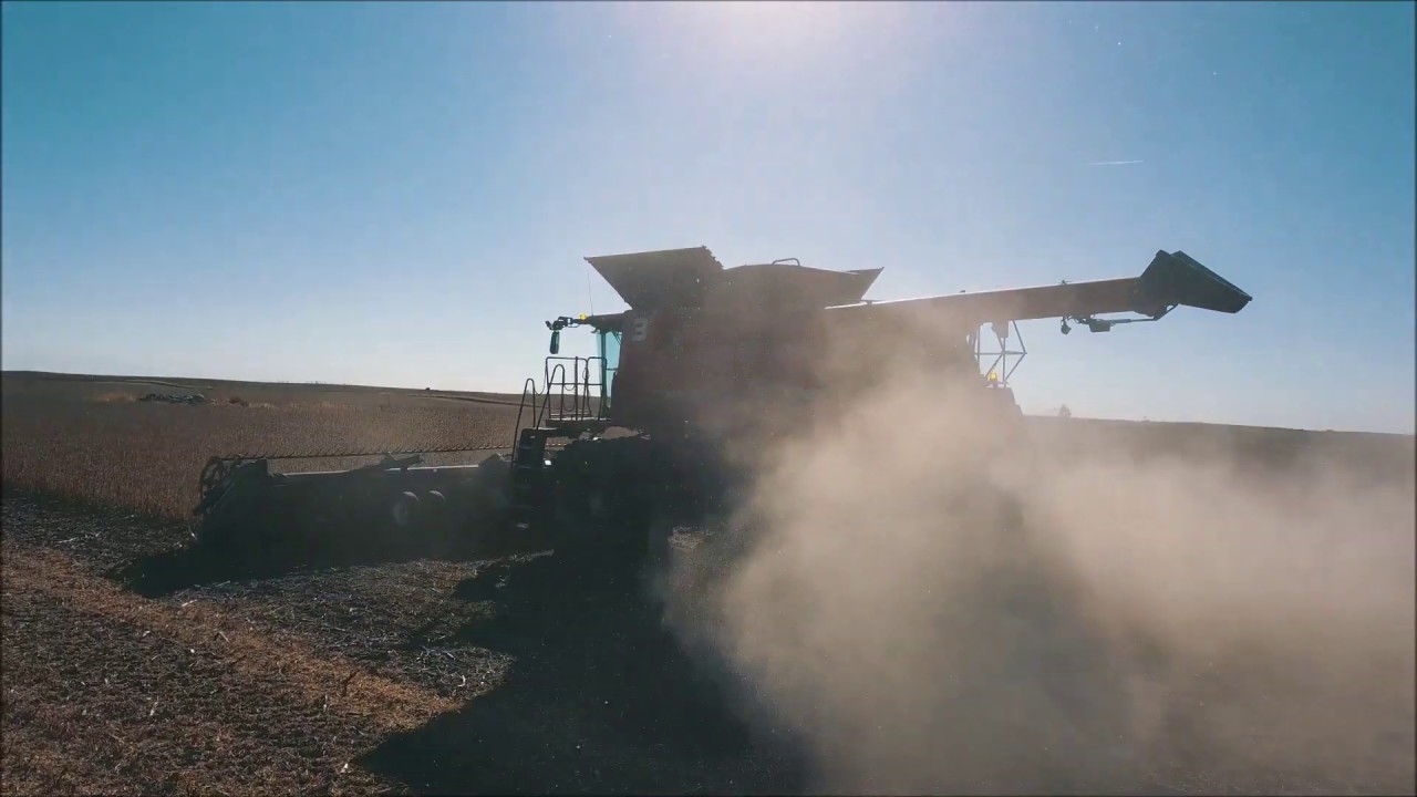 Jeff Paplow Harvesting.South Dakota + Nebraska bean and corn harvest