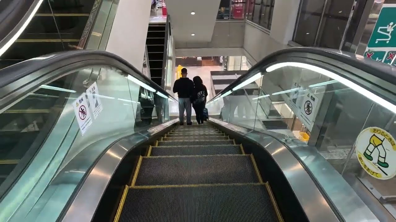 サンエーハンビータウン1階-4階エスカレーター/san-a Hamby Town 1F-4F floor escalator/HITACHI/MITSUBISHI