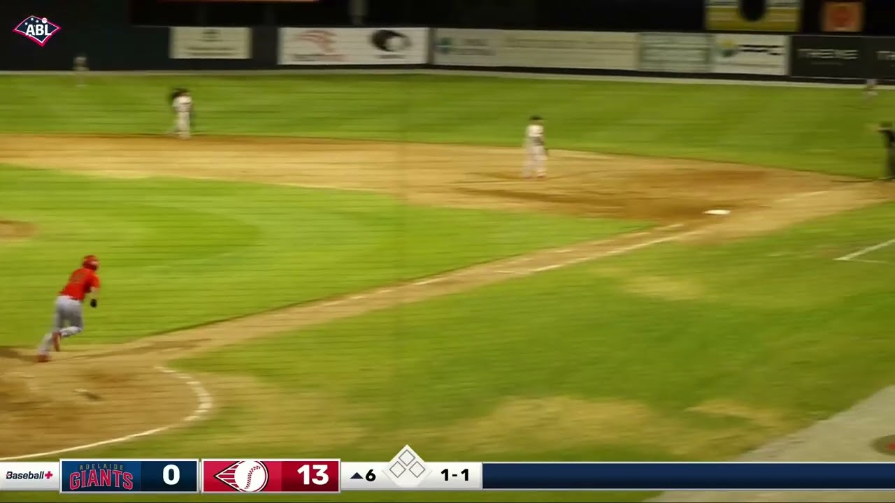 Sean Maple collects first career Australian Baseball League hit