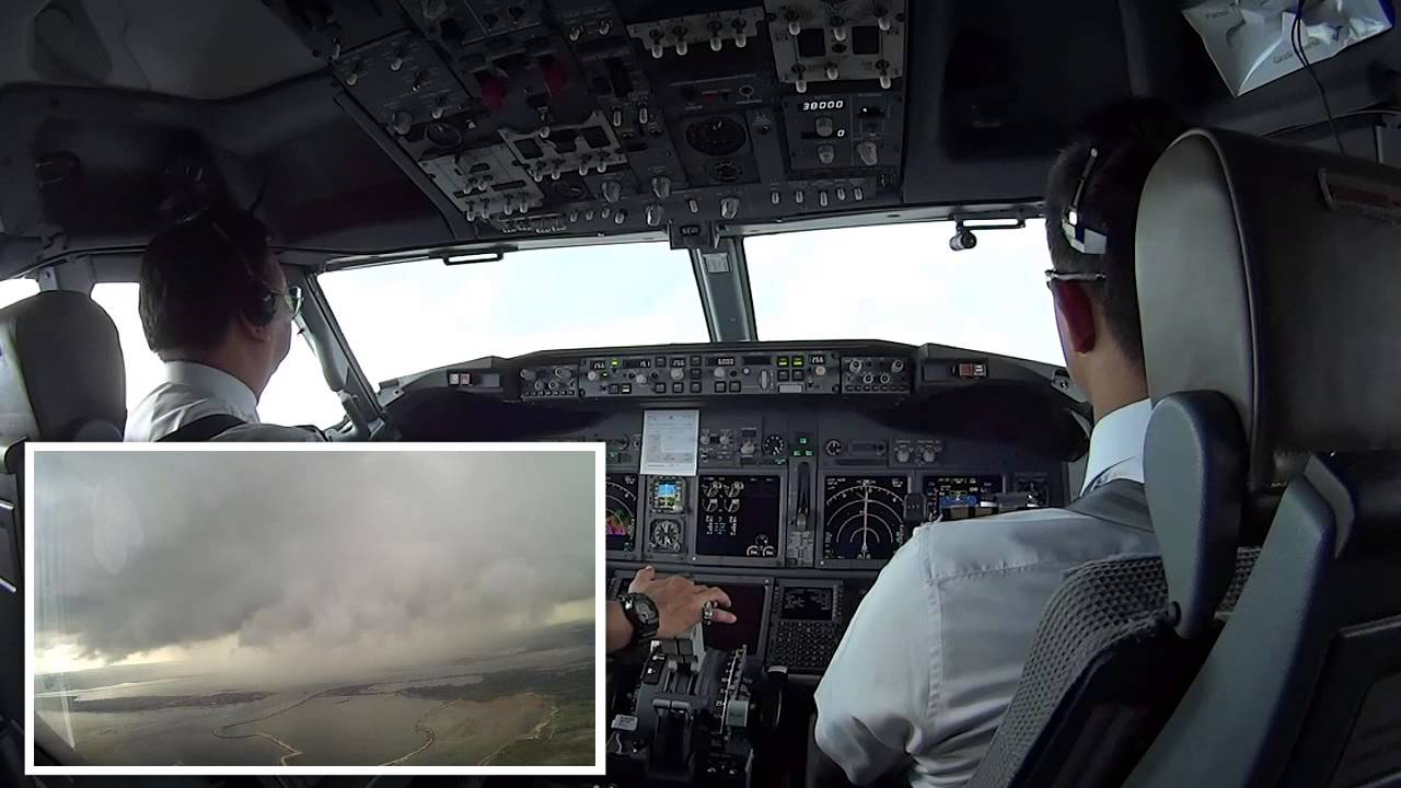CUMULONIMBUS DISSIPATING STAGE - COCKPIT VIEW AT BALI