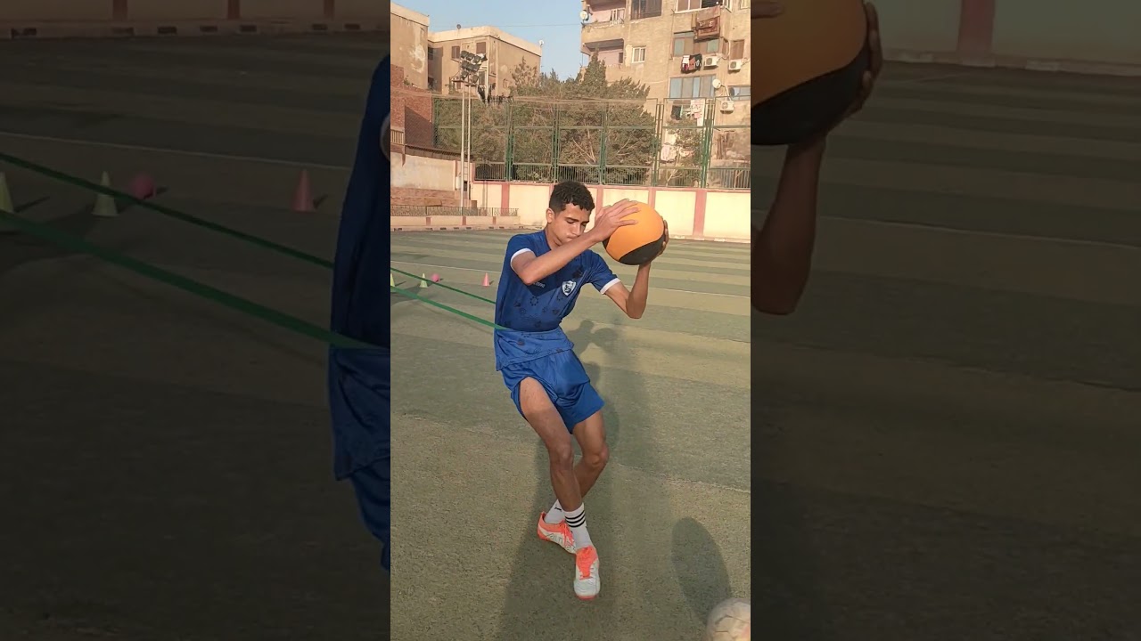 تمرين برايفيد للاعب عبدالرحمن  لاعب نادي القناه 2007.    مع كابتن احمد جمعه