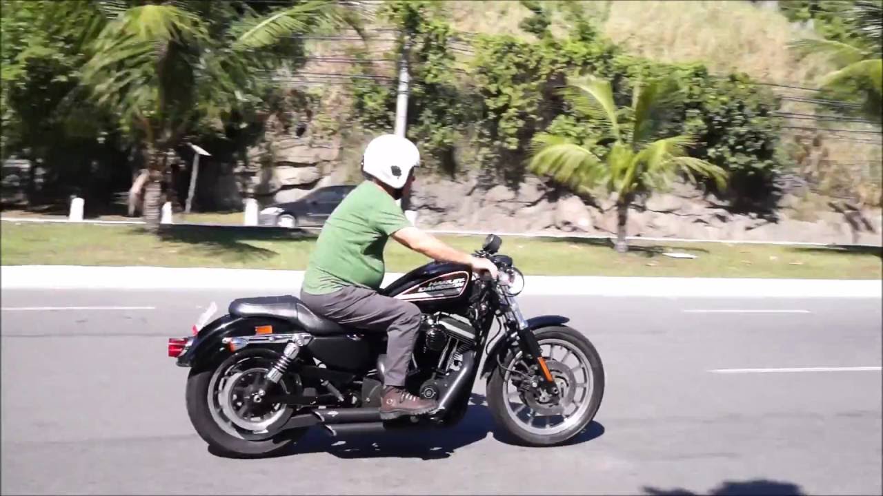 Harley Davidson 883 R