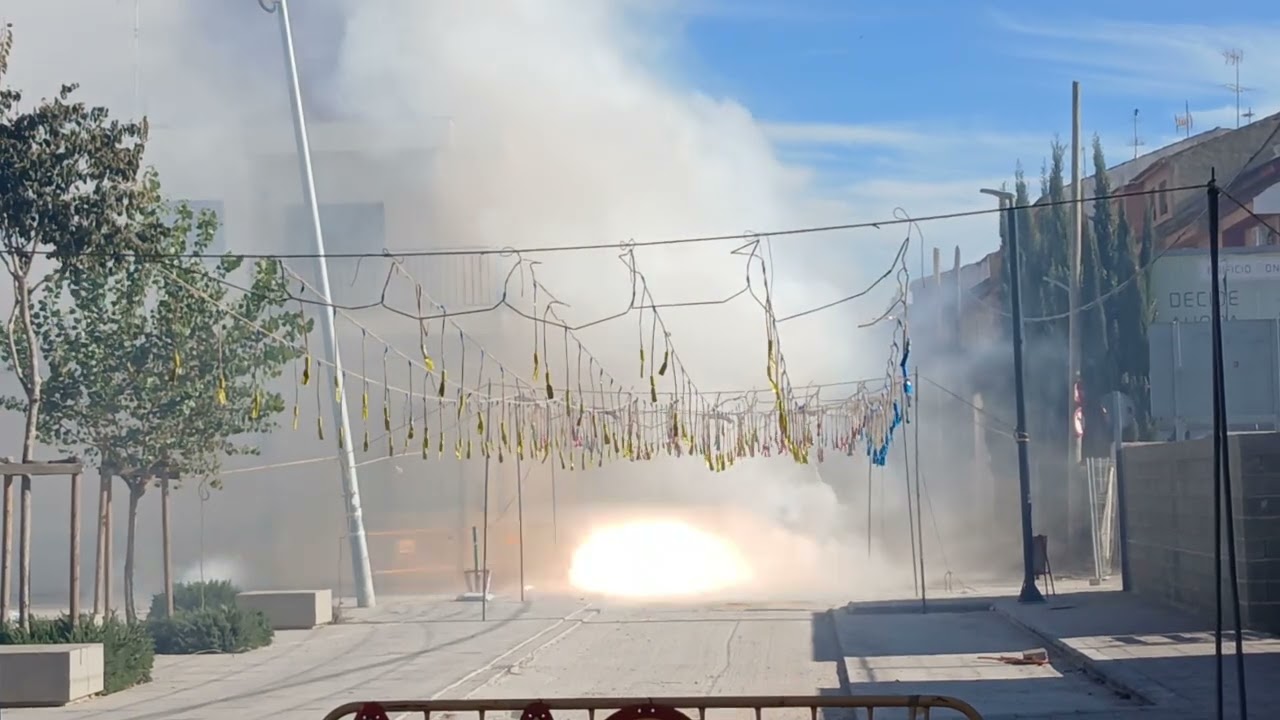 💥Mascletà en Honor a Santa Barbara en Beniparrell | 29/11/2025 ❤️‍🔥 Pirotecnia Hermanos Caballer 🧨