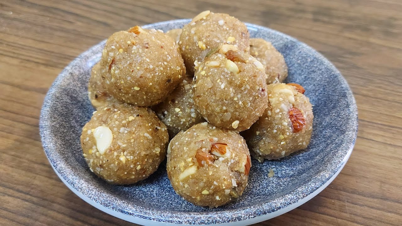 Poha Ladoo Recipe 😋 |Only Jaggery |without Sugar | Aval Ladoo | #tamil #india