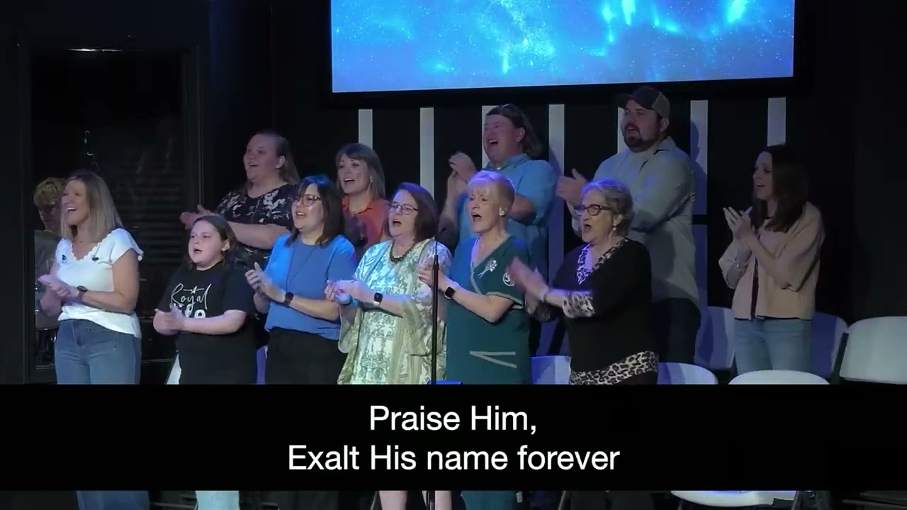 Holy Holy Holy - Maranatha Choir