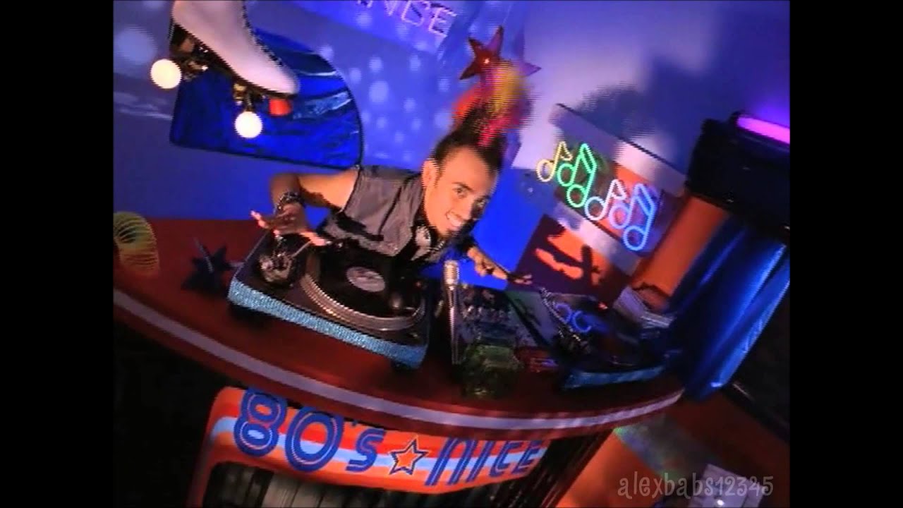 Bratz Flashback Fever! Commercial! HD (2004)
