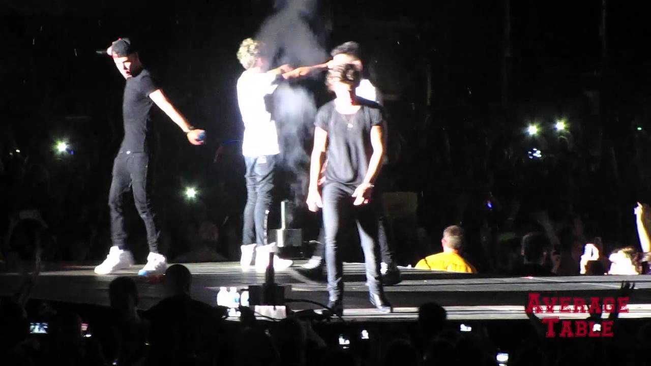 One Way or Another - One Direction 7/6/13