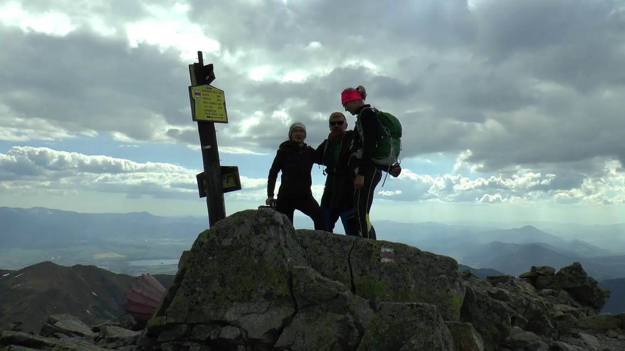 Hrebeňovka Roháče  ,  Volovec - Baníkov  22 km túra    (13. 05. 2018)