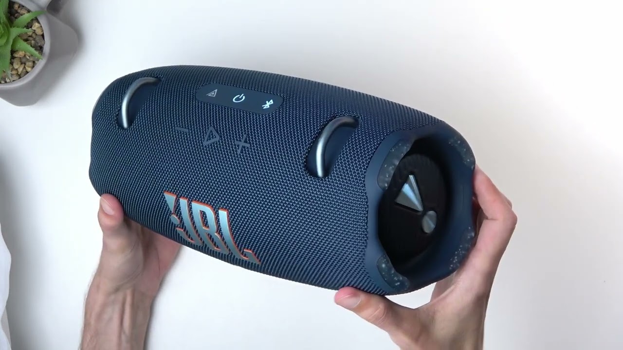Распаковка JBL Xtreme4