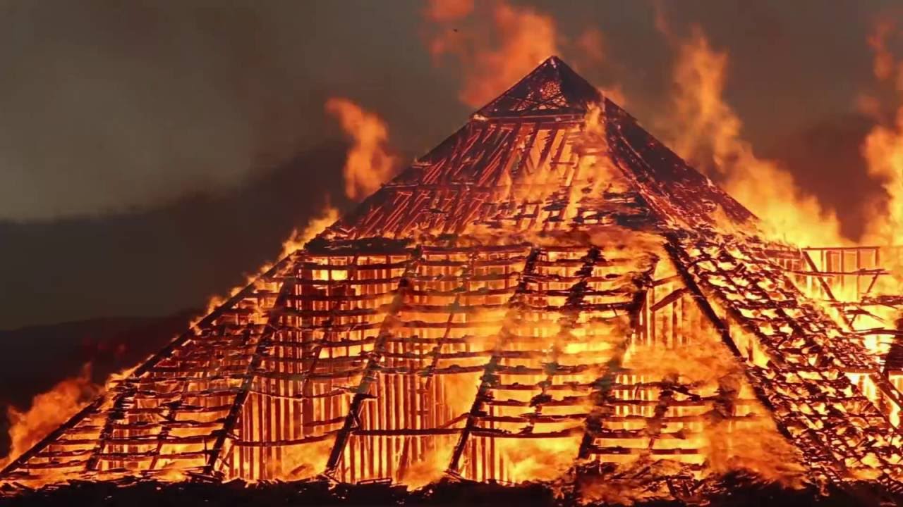 Burning Man 2016 - Catacomb of Veils - Sunrise Burn