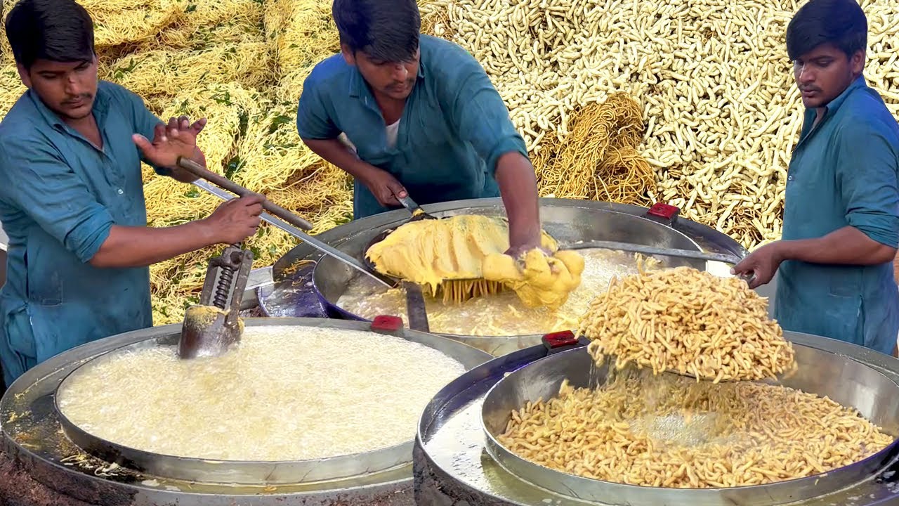 Special Masala Sev Making | Besan Sev Nimko Recipe | Traditional Namkeen at Pakistani Food Street