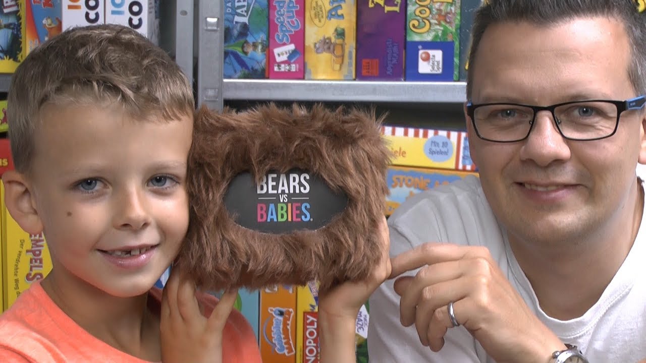 Bears vs Babies (Vertrieb: asmodee) - verrücktes Kartenspiel für Jung und Alt