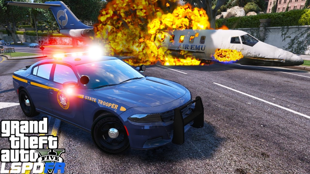 GTA 5 LSPDFR Police Mod 314 | New York State Police | State Trooper Responds To An Airplane Crash