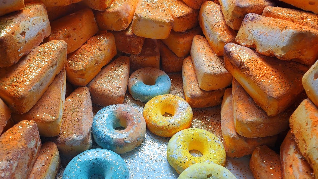 A BUNCH OF ORANGE SLICES GYM CHALK CRUMBLE-ASMR