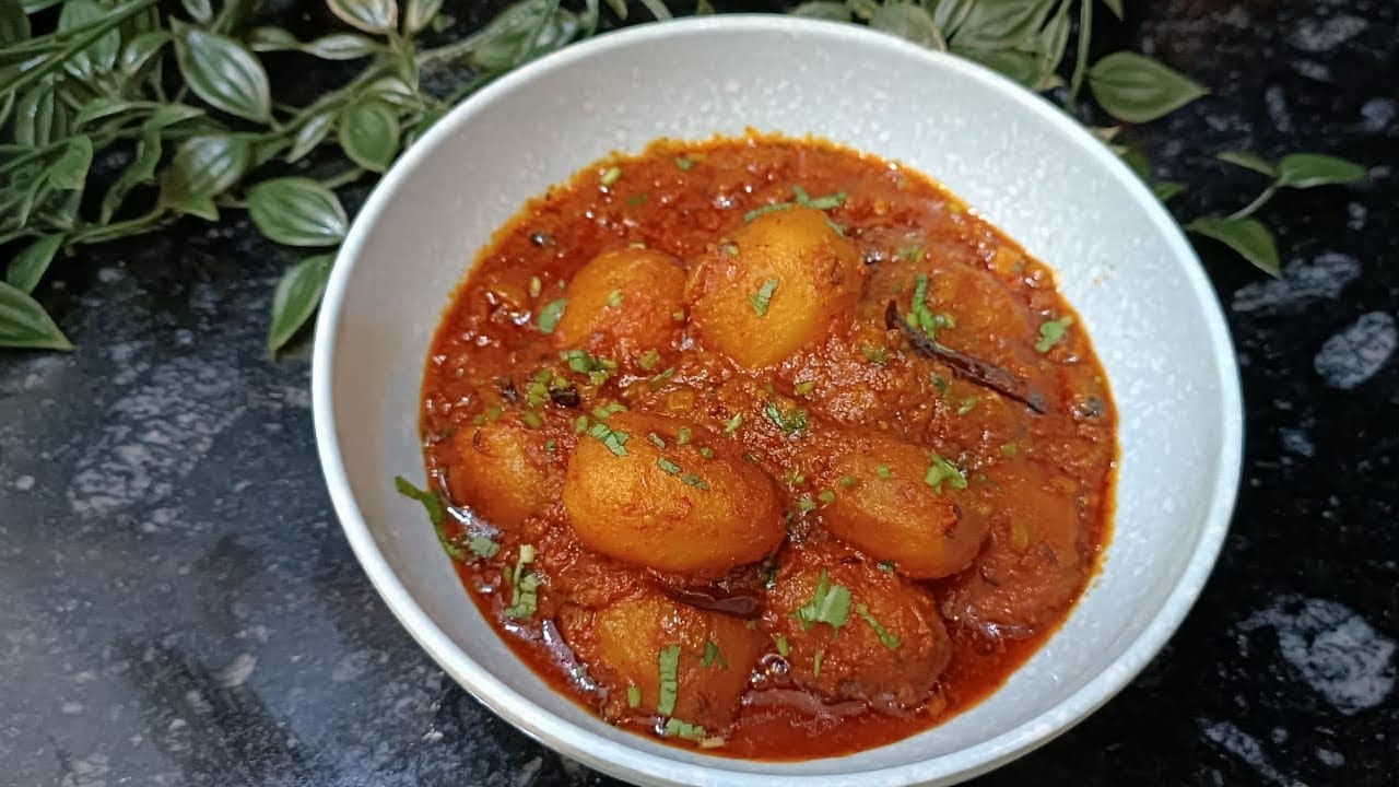  घर पर ही बनाएं ढाबा स्टाईल आलू दम। |। Dhaba Style Aloo Dum Recipe 