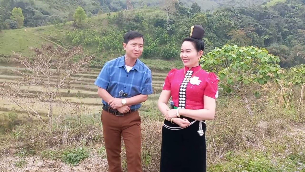 Hoàng Nhung mắng Hà Bua vì tội chém gió hơi sâu