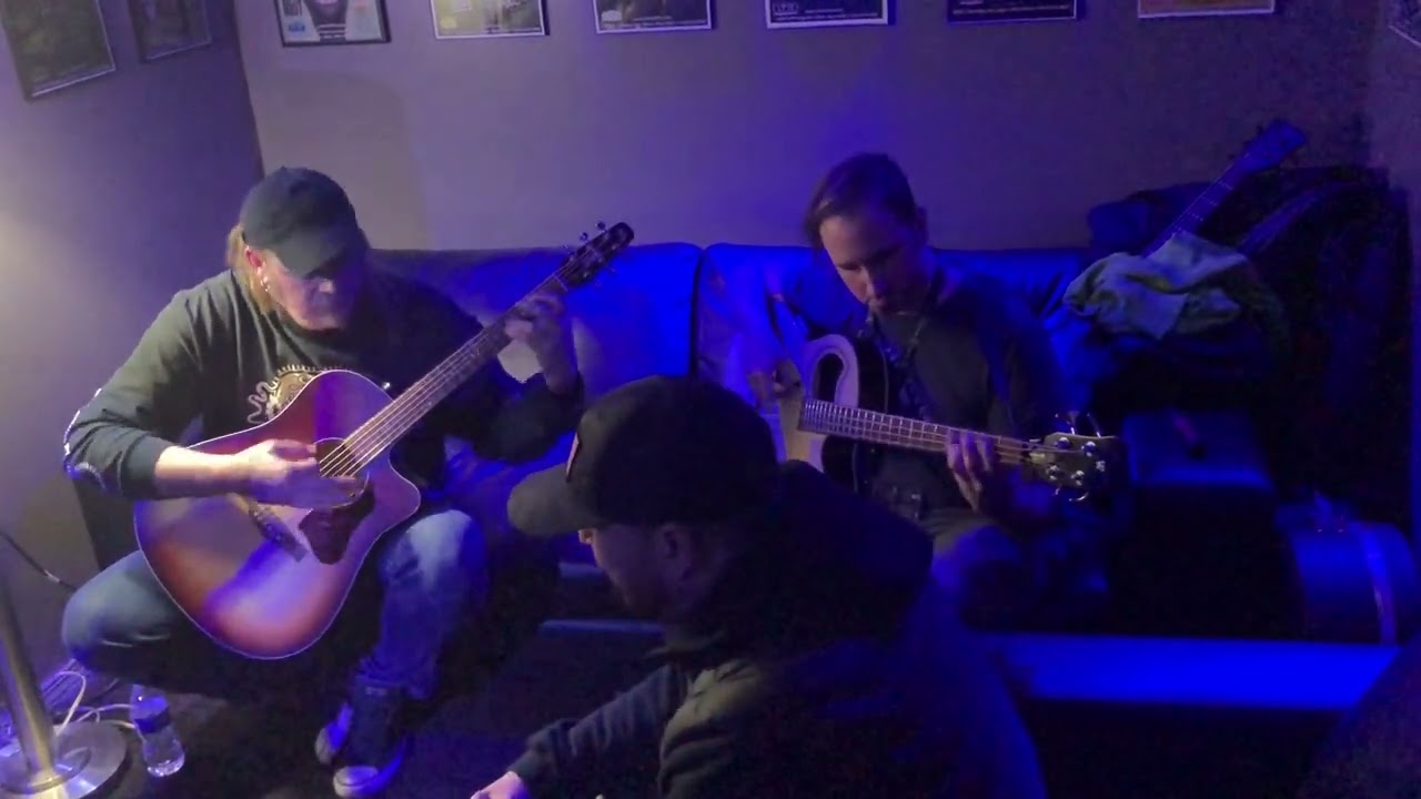 FLAW Acoustic 
