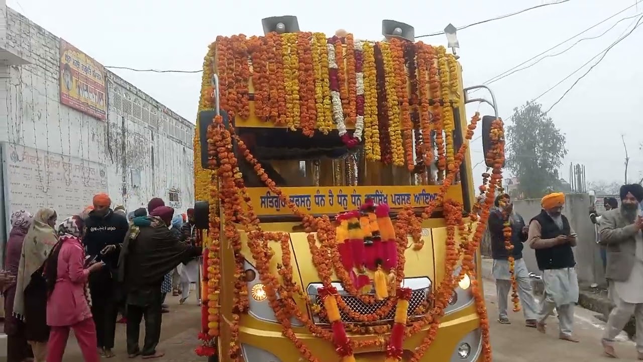 ਨਗਰ ਕੀਰਤਨ ਪਿੰਡ ਤੇਜਾ ਕਲਾਂ ਗੁਰਦਾਸਪੁਰ ਤਸੀਲ ਬਟਾਲਾ 