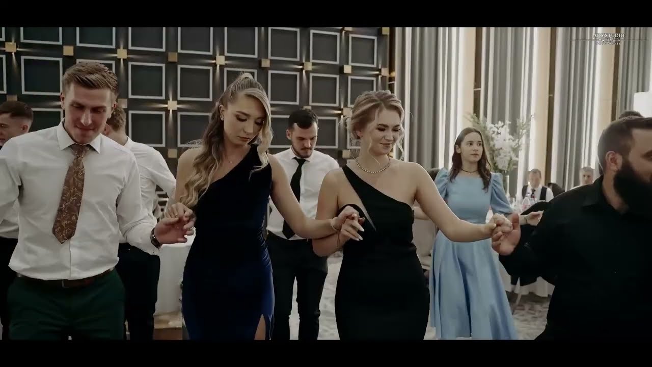 Formatia Unic Suceava(2024) - Nunta Cristi si Larisa. Rest. Regal Silver Falticeni.  Progr  3.