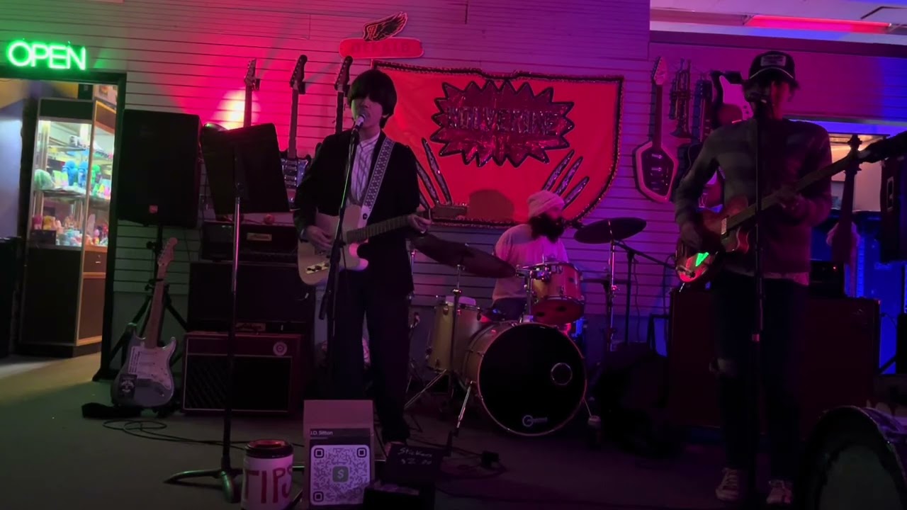 Clips from the ooze bar show January 17th