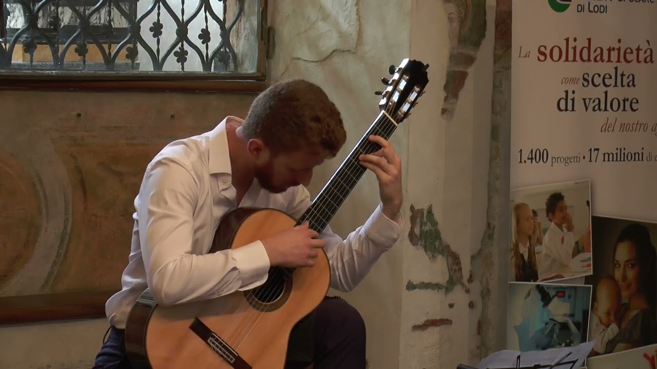 Stagione internazionale di chitarra classica 2025  - Fabio Bussola - Amoures Perdues