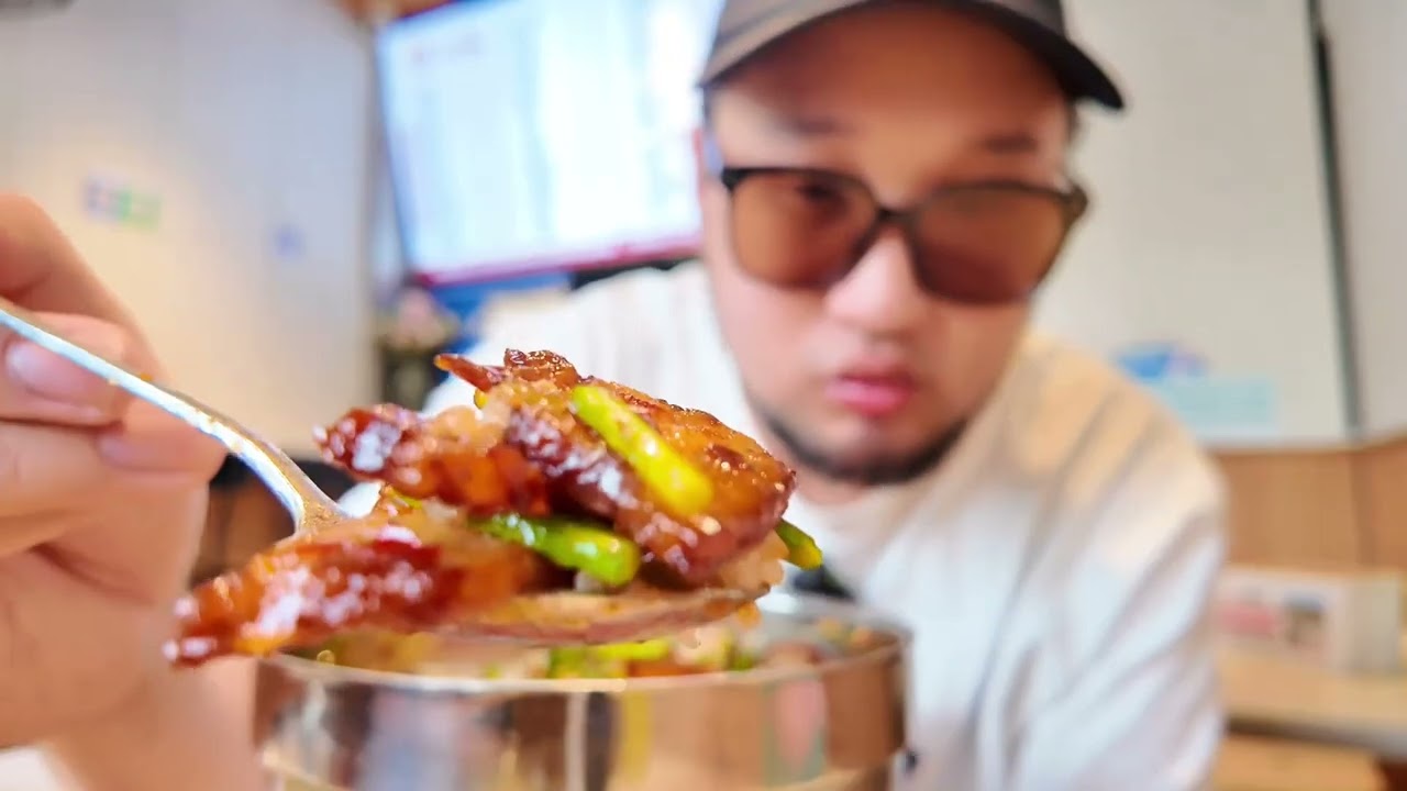 在家附近的盖浇饭我只能说太绝了 #徐州美食 #徐州逛吃攻略 #盖浇饭 #建议普及徐州这一口 #徐州名菜你吃过吗