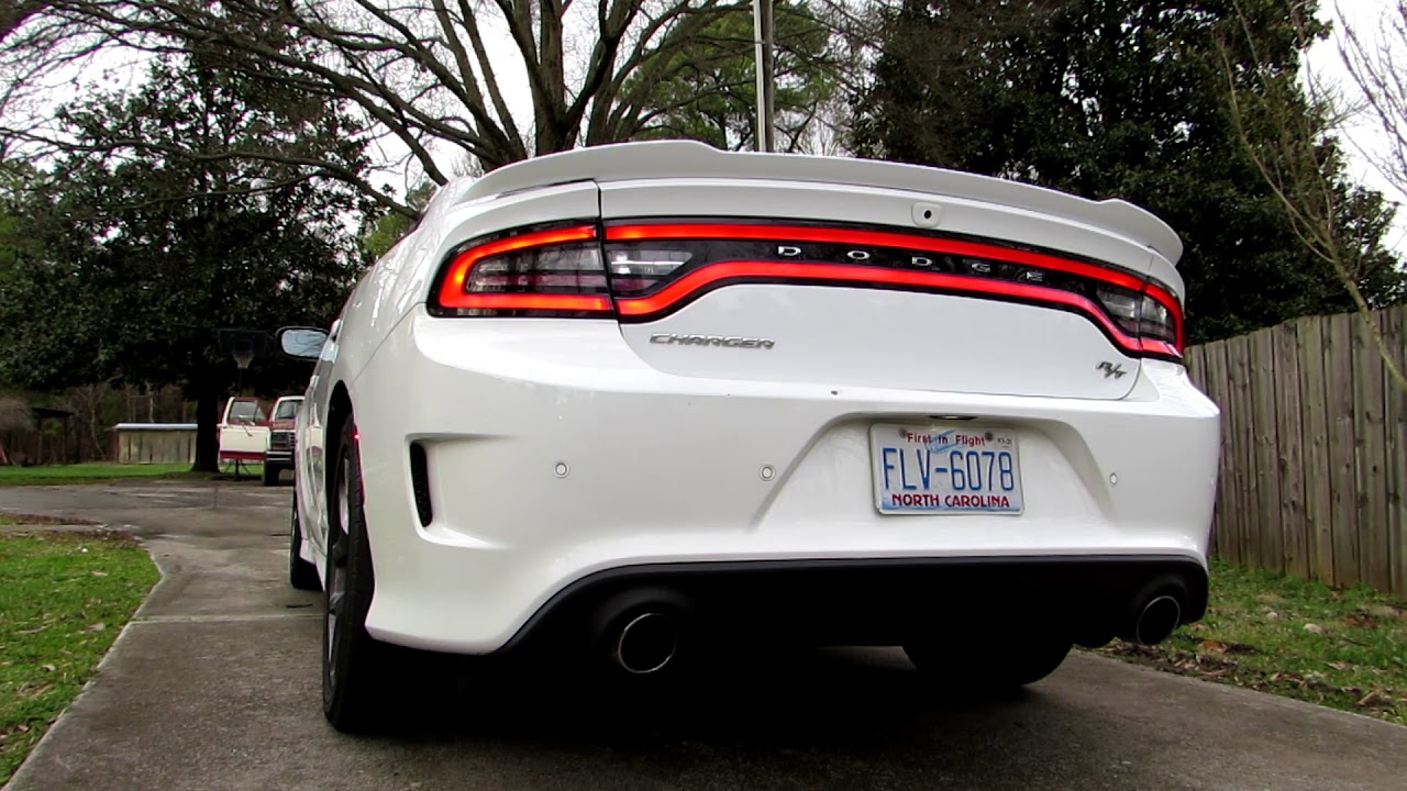 2019 Dodge Charger RT Cold Start, Warm Start, Idle and Rev