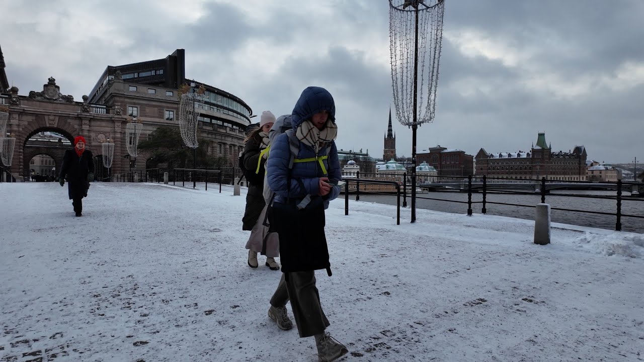 Stockholm, Sweden | A Cold Stroll Through the City Streets
