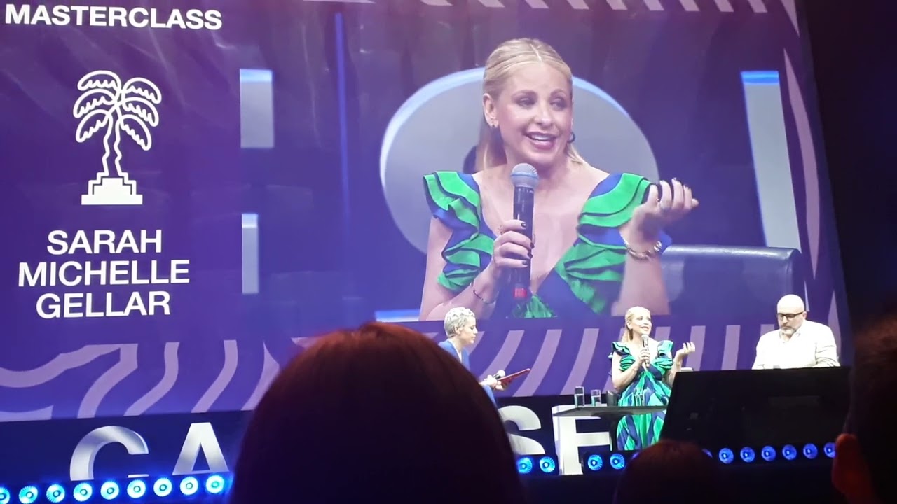 MASTERCLASS🌴Sarah Michelle Gellar, à 
