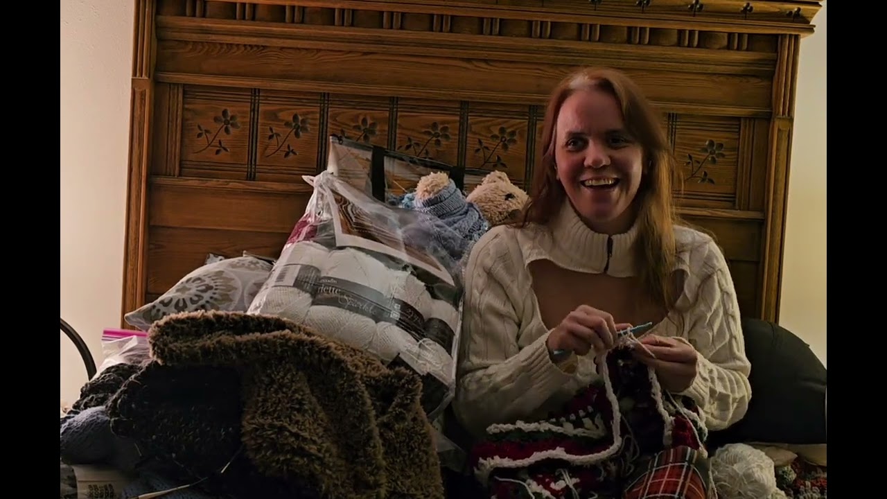 Join me for Mondays with Mei while I crochet On the mary maxim, sparkle Mandela blanket kit.