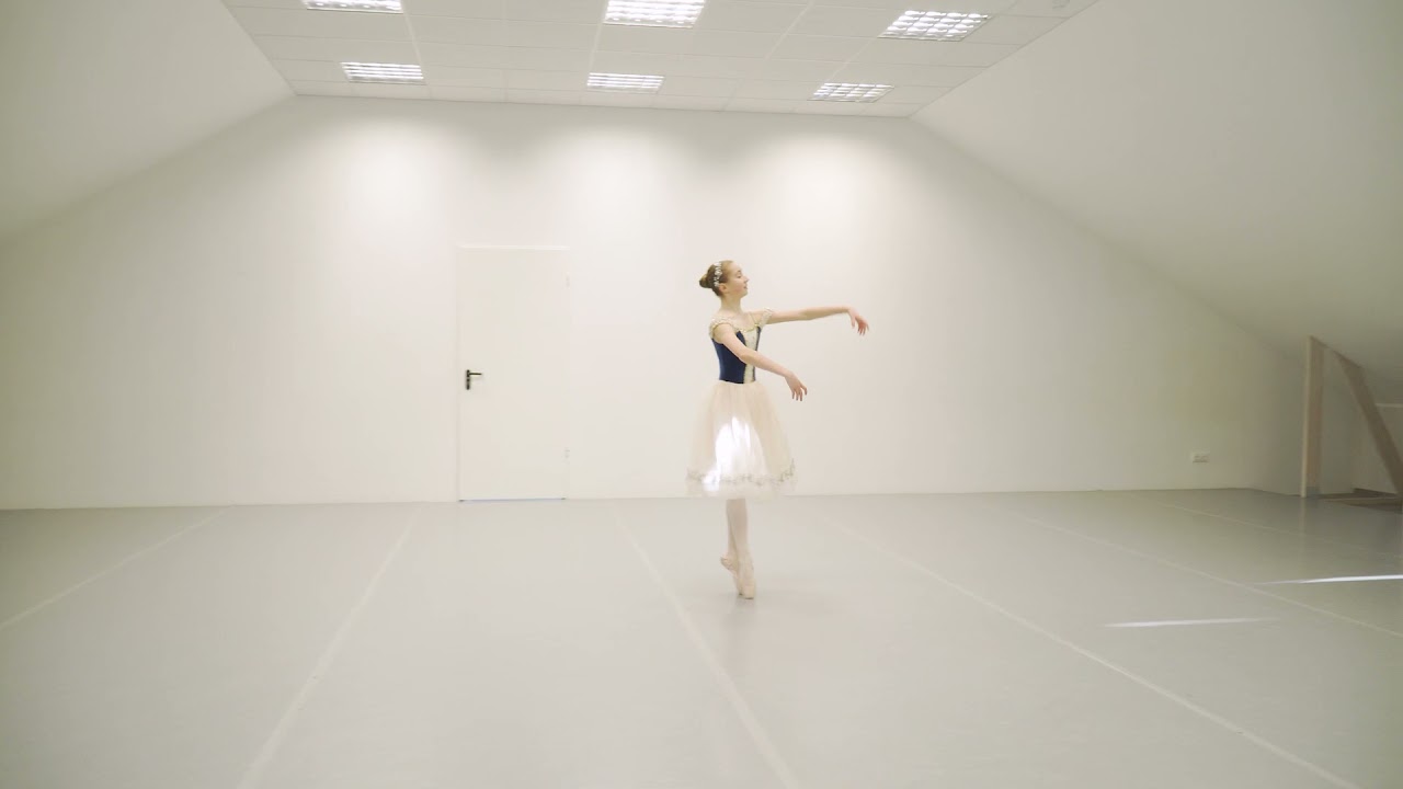 Sima Šalkauskaitė  La fille mal gardée Act 2 Lise variation