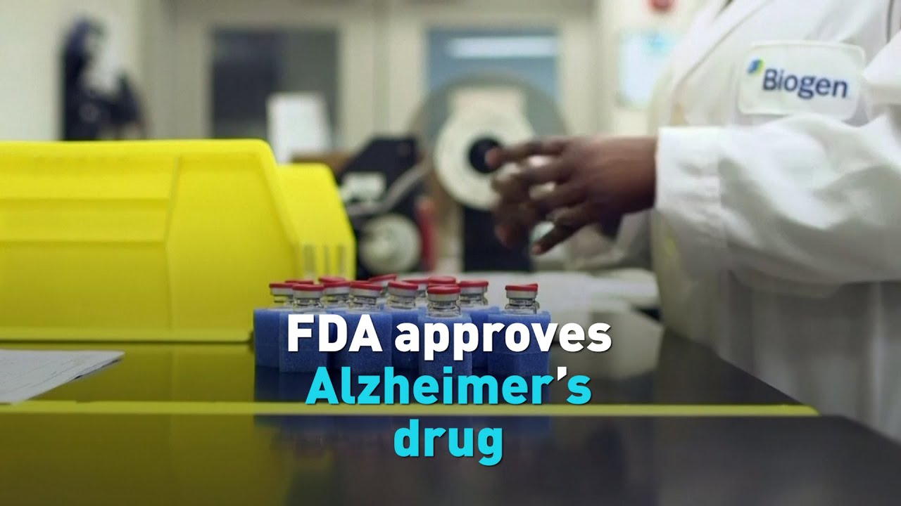 FDA approves controversial Alzheimer&rsquo;s drug