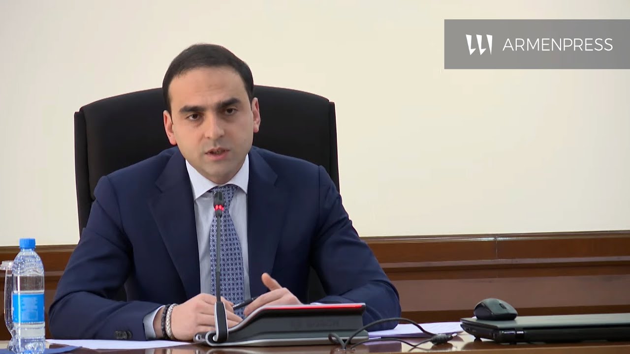 Չտրվել սադրանքներին․ Ավինյանը կոչով դիմեց տրանսպորտի վարորդներին