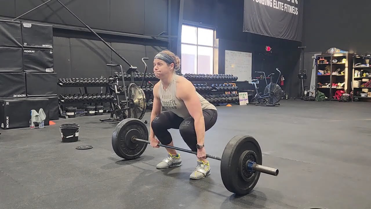 Squat cleans 4 x 135 (x2) E0:20, 4 x 145 (x2) E0:30, 3 x 155 (x2) E0:40