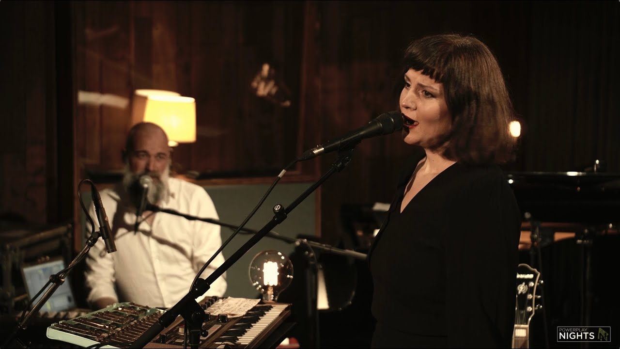 Heidi Happy - My Love Wont Wait For You