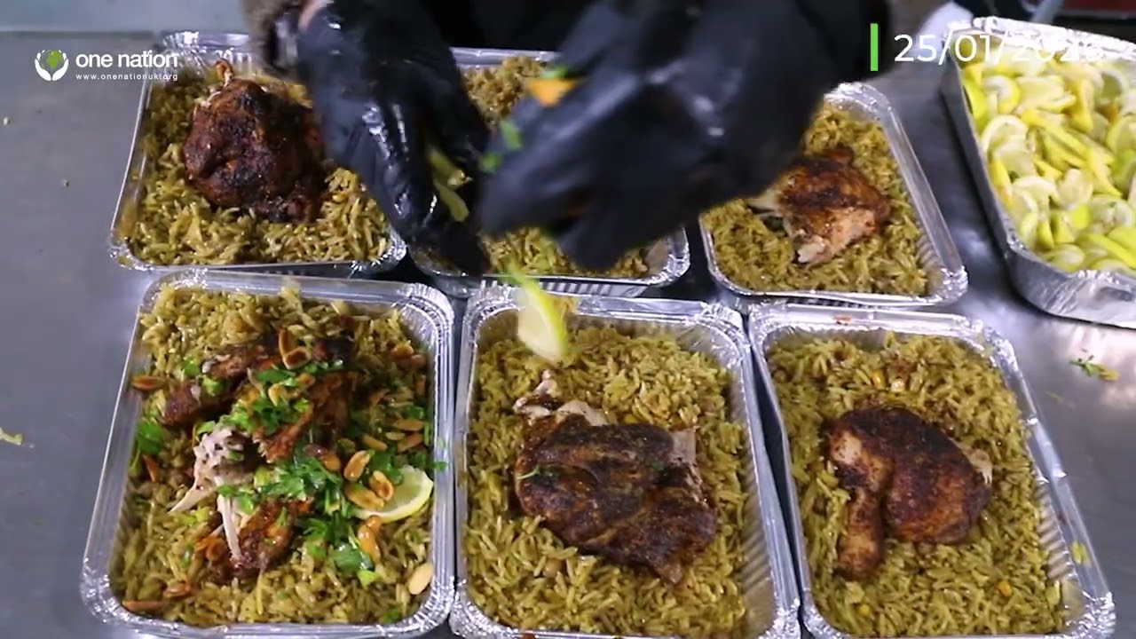 Hot Meals for Families in Al-Boraq Refugee Camp, Gaza