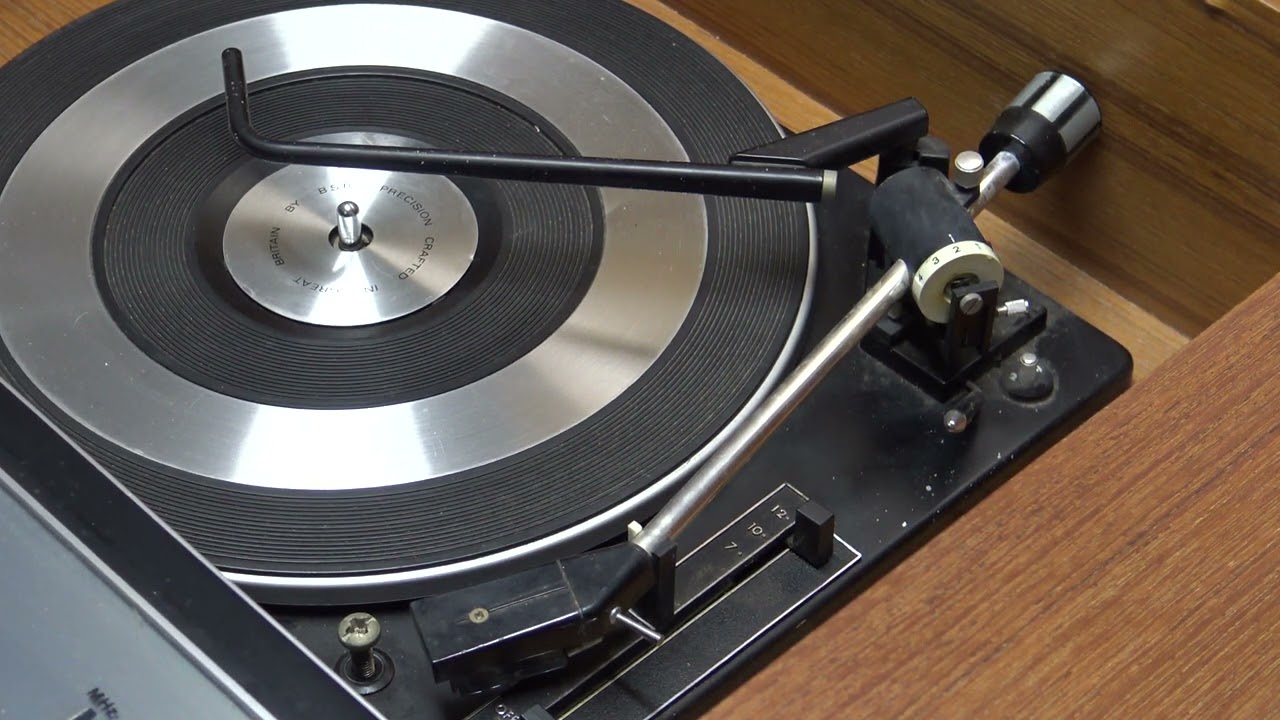 Служба радиограмм HMV Stereomaster 2411, часть 1 из 3 — проигрыватель BSR