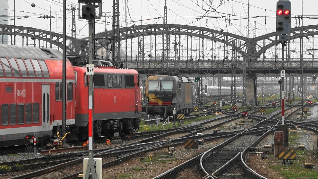 München Hbf:👭Female ICE &🇪🇺Europa ICE, alex m. Beacon Taurus, BR111 an Dosto und mehr