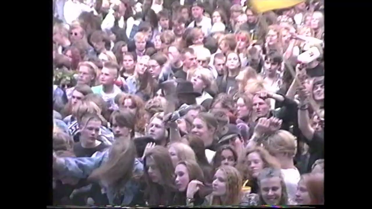 Do You Recognize These Crowd Surfers from Nummirock 93'?