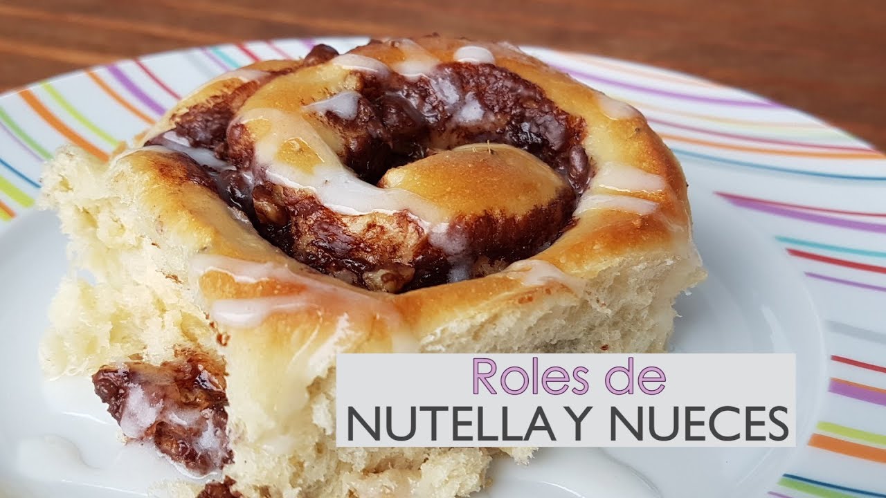 Rollos o roles de Nutella y Nueces