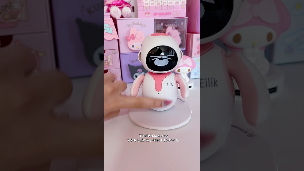 Unboxing my new robot friend Eilik from ​⁠@energizelab 💗 #pinkroom #kawaiiroom #desk #eilik