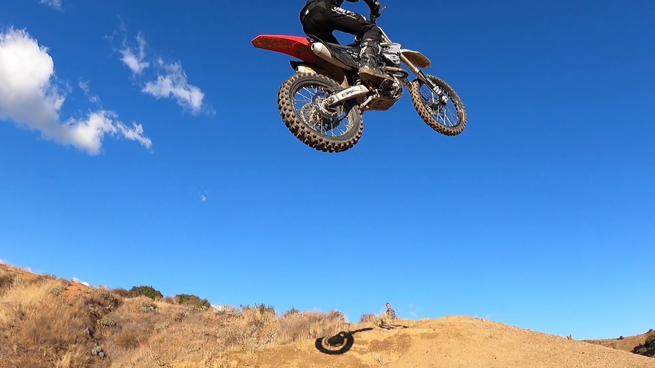 Day In The Life Ep3 Out In The Hills with Buttery Films , Kelana Humphrey ,Medium Boy  & Gordon Keck