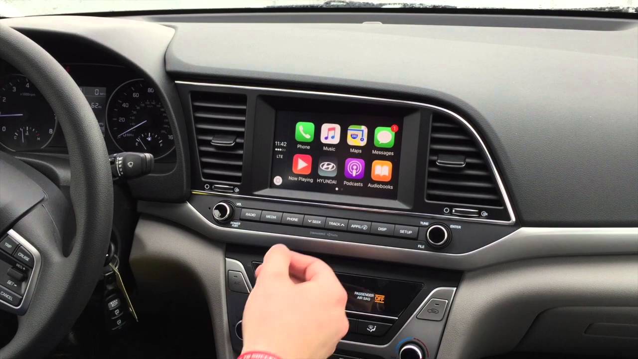How to use Apple CarPlay 2017 Hyundai Elantra
