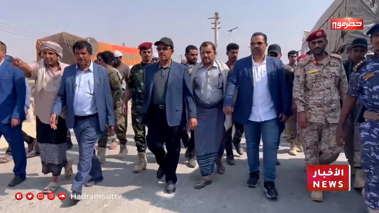 وصول القافلة الإغاثية المقدمة من أبناء حضرموت إلى مدينة حصوين في محافظة المهرة